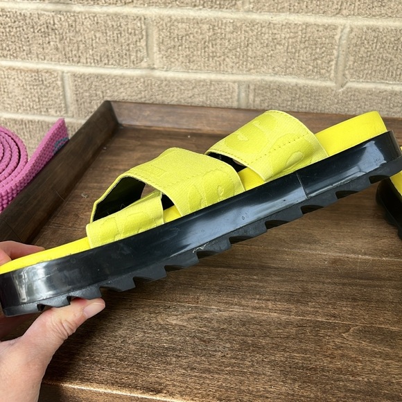 Sorel Roaming Sport Slide Neon Yellow Straps Size 9 - Picture 8 of 12